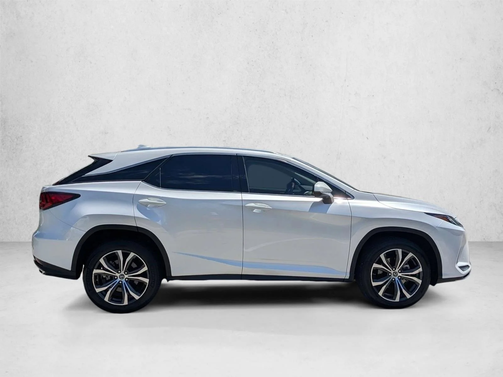 Used 2020 Eminent White Pearl Lexus RX 350 image 4