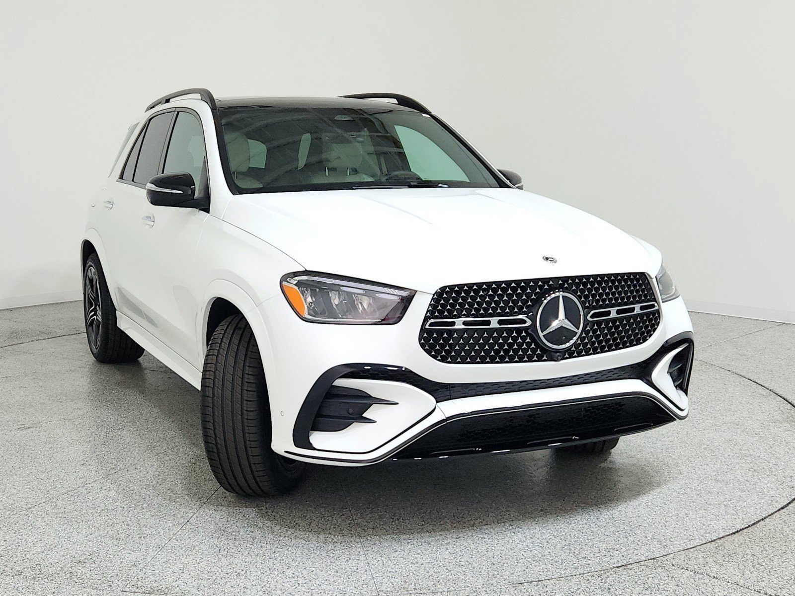 New 2026 Polar White Mercedes-Benz GLE 350 SUV image 25