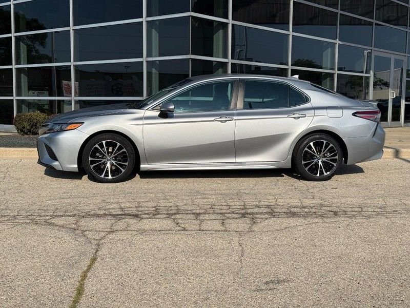 Used 2019 Celestial Silver Metallic Toyota SE image 6