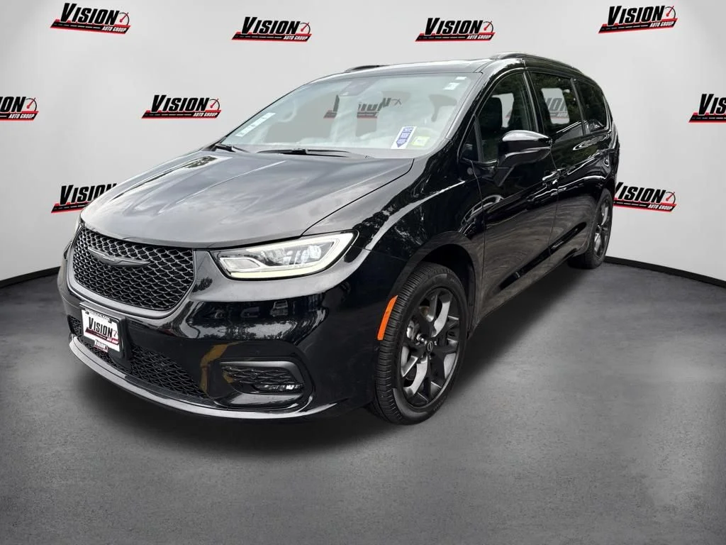 2026 Chrysler Pacifica