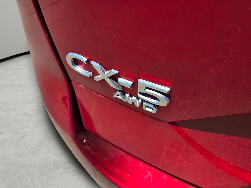 Used 2021 Soul Red Crystal Metallic Mazda Grand Touring image 16