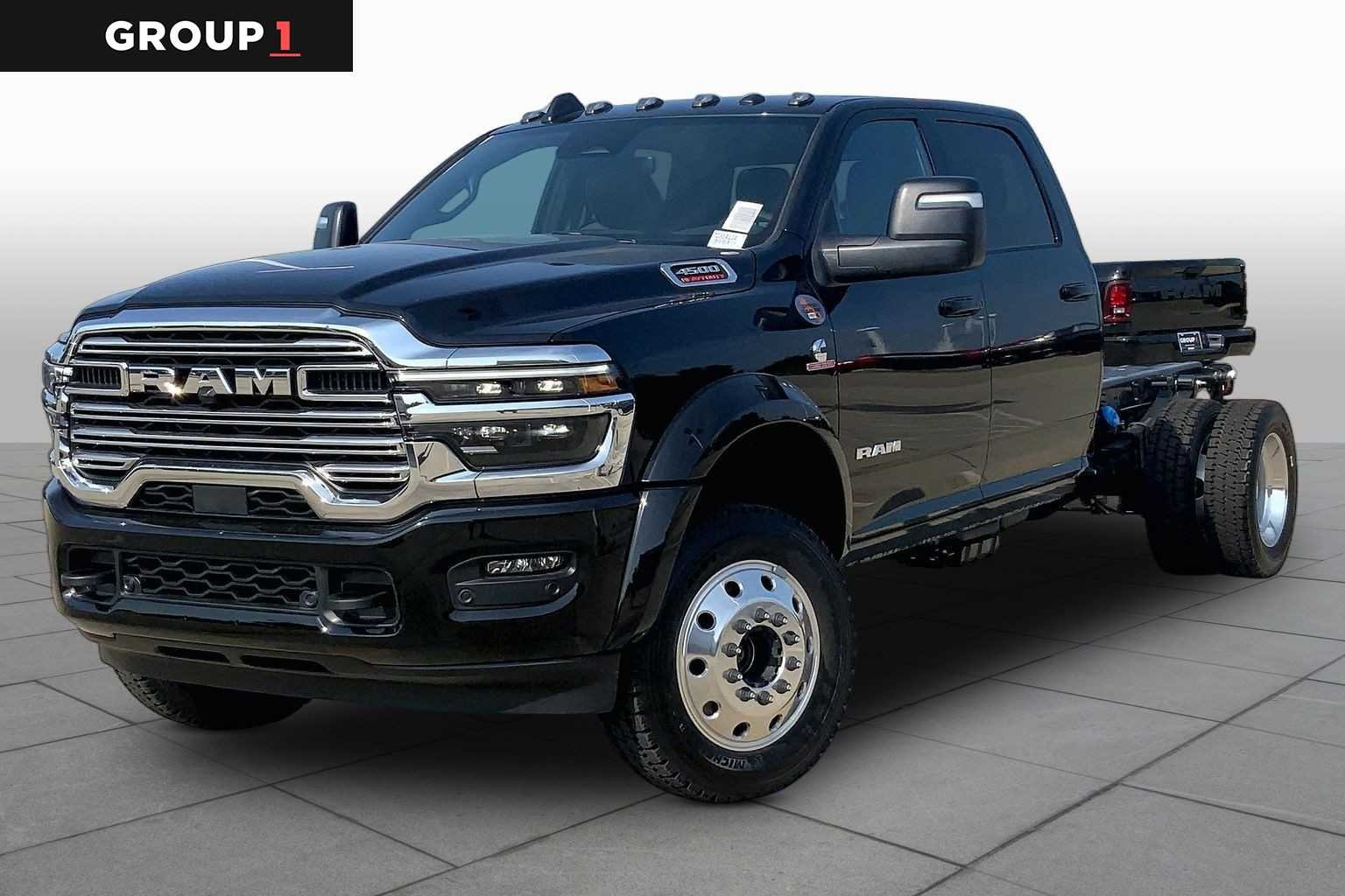 2026 RAM 4500 Big Horn 4X4 Crew Cab DRW 173" WB's photo