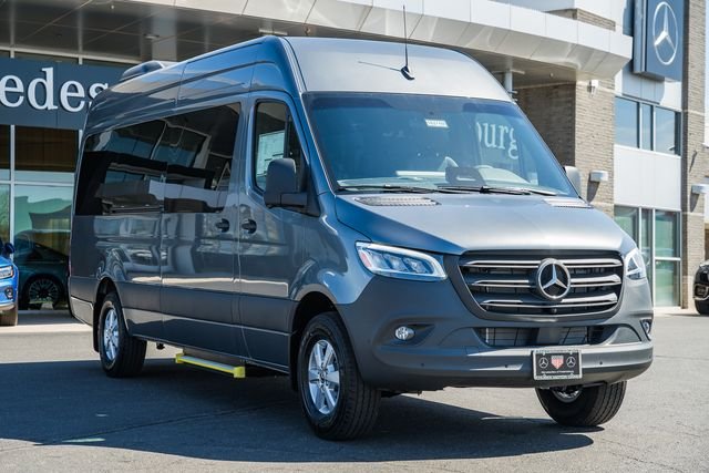 2026 Mercedes-Benz Sprinter 2500 170 WB HO High Roof's photo
