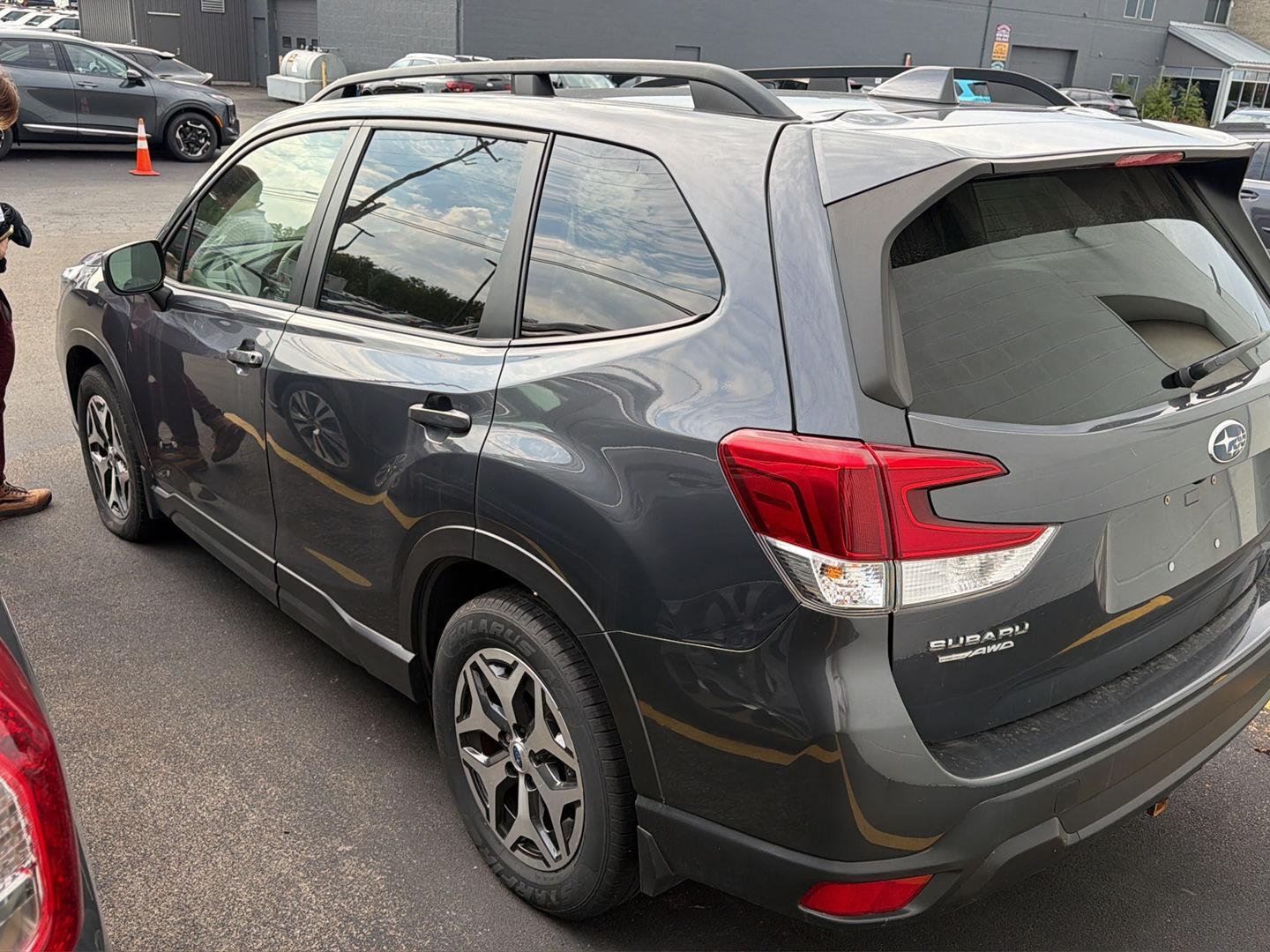 Used 2021 Magnetite Gray Metallic Subaru Premium image 10