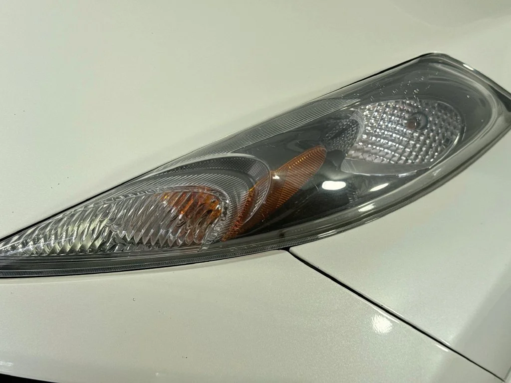 Used 2014 White Nissan NISMO image 35