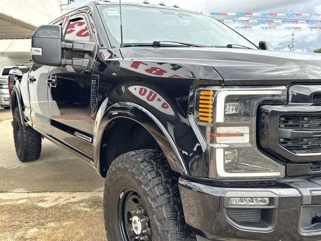 Used 2021 Black Metallic Ford Lariat image 20