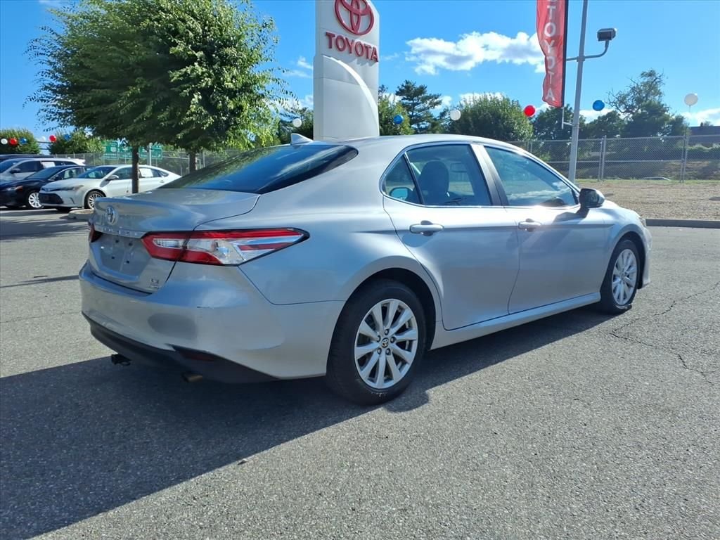 Used 2020 Silver Toyota LE image 4