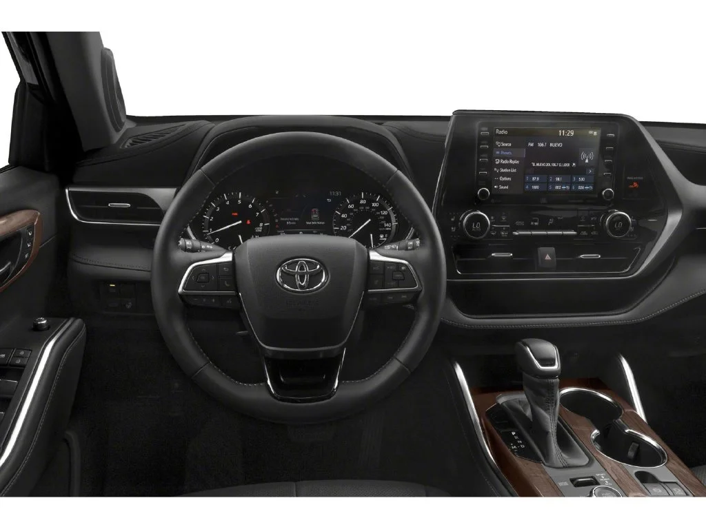 Used 2022 Gray Toyota Limited image 4