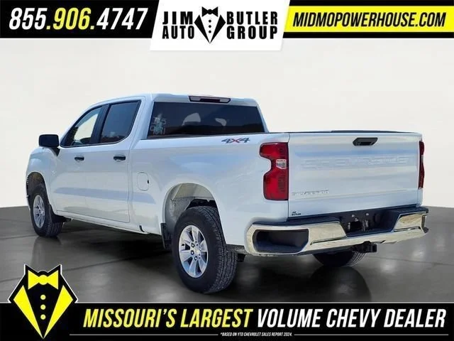 New 2026 Summit White Chevrolet WT image 6