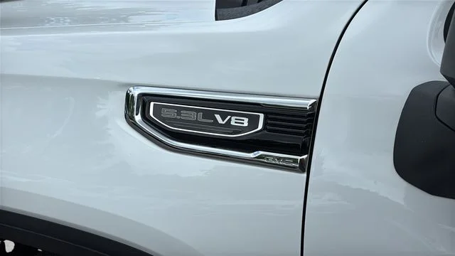 Used 2026 White GMC SLT image 38
