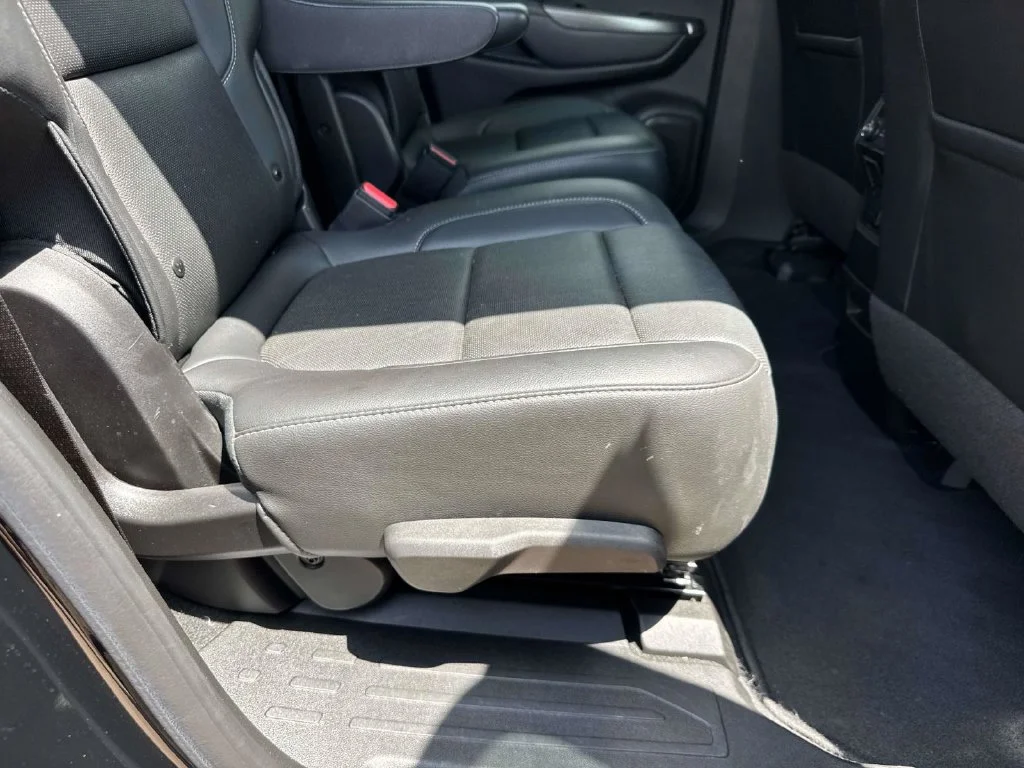 Used 2023 Black GMC SLT image 16
