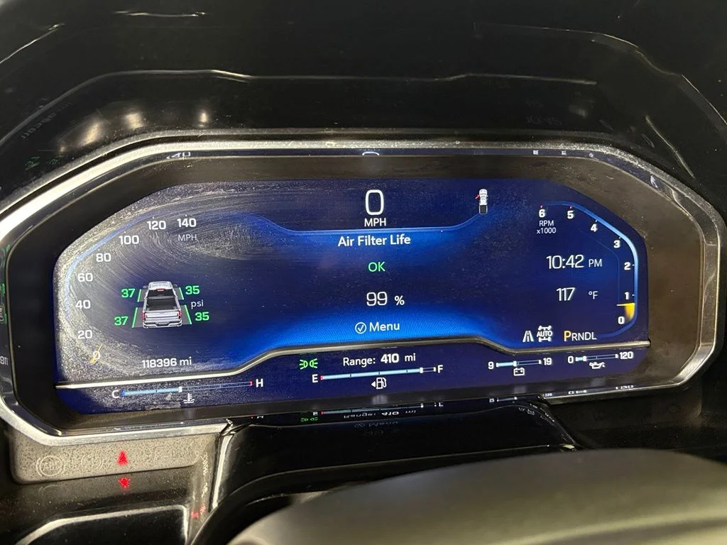 Used 2022 White Chevrolet LT image 26