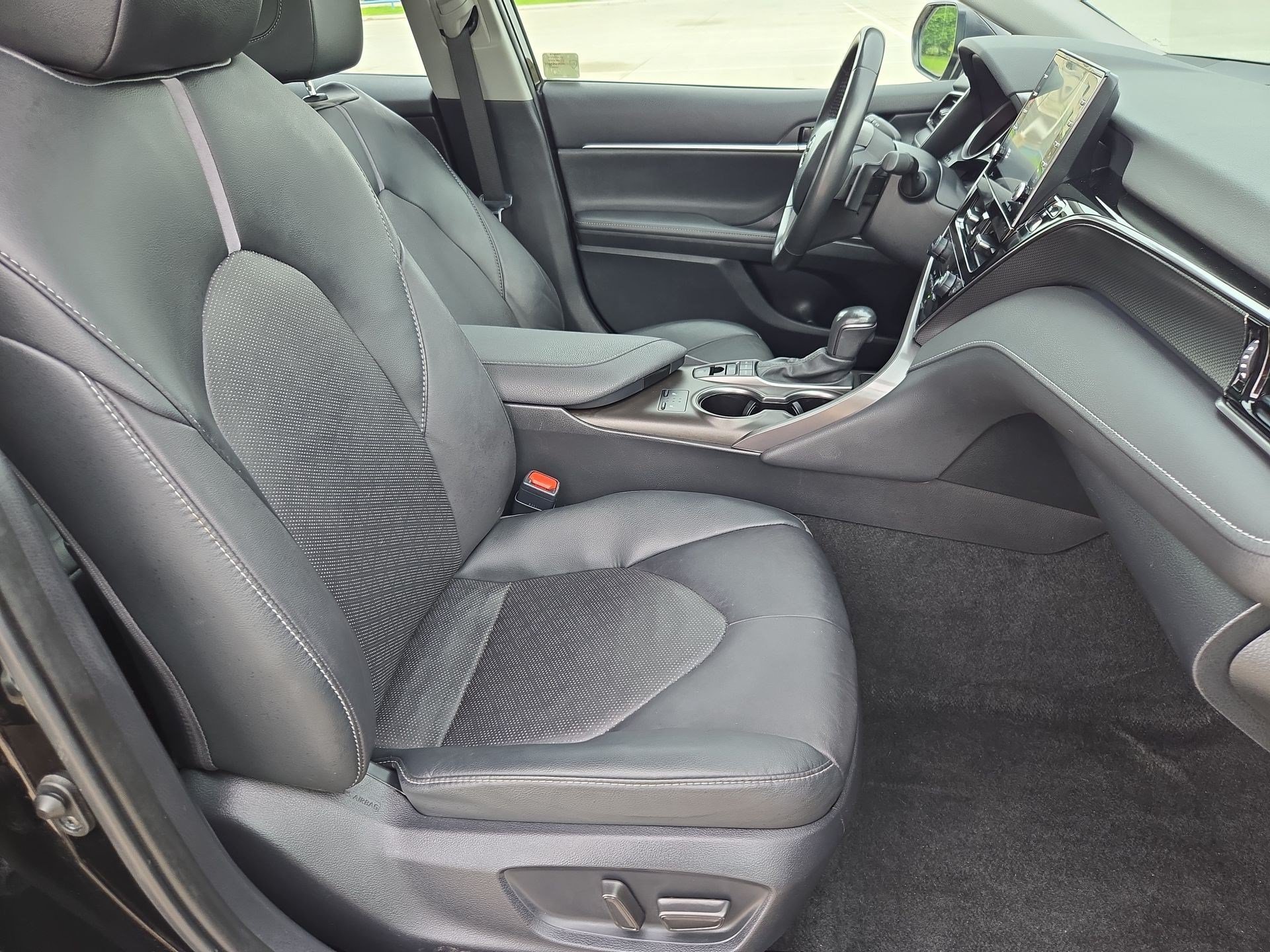 Used 2024 Midnight Black Metallic Toyota XSE image 30
