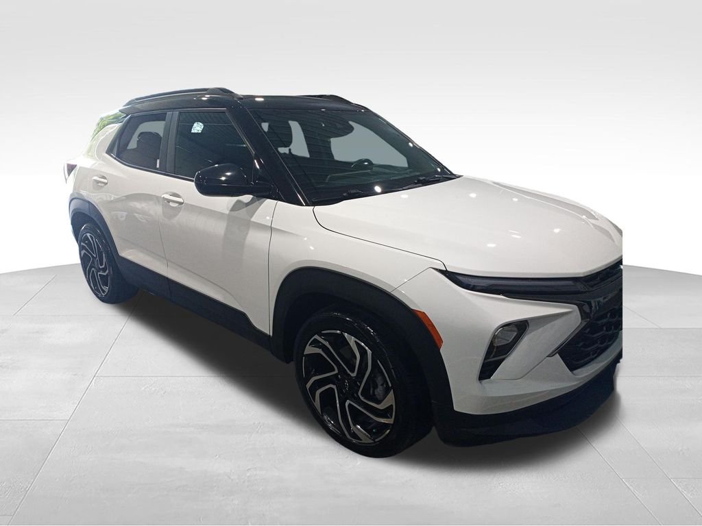 Used 2024 White Chevrolet RS image 7
