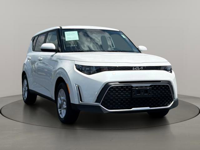 2025 Kia Soul 2.0L LX IVT's photo