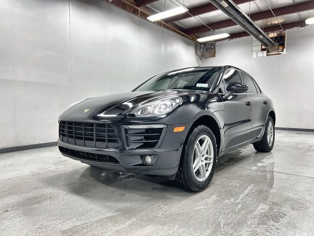 2017 Porsche Macan