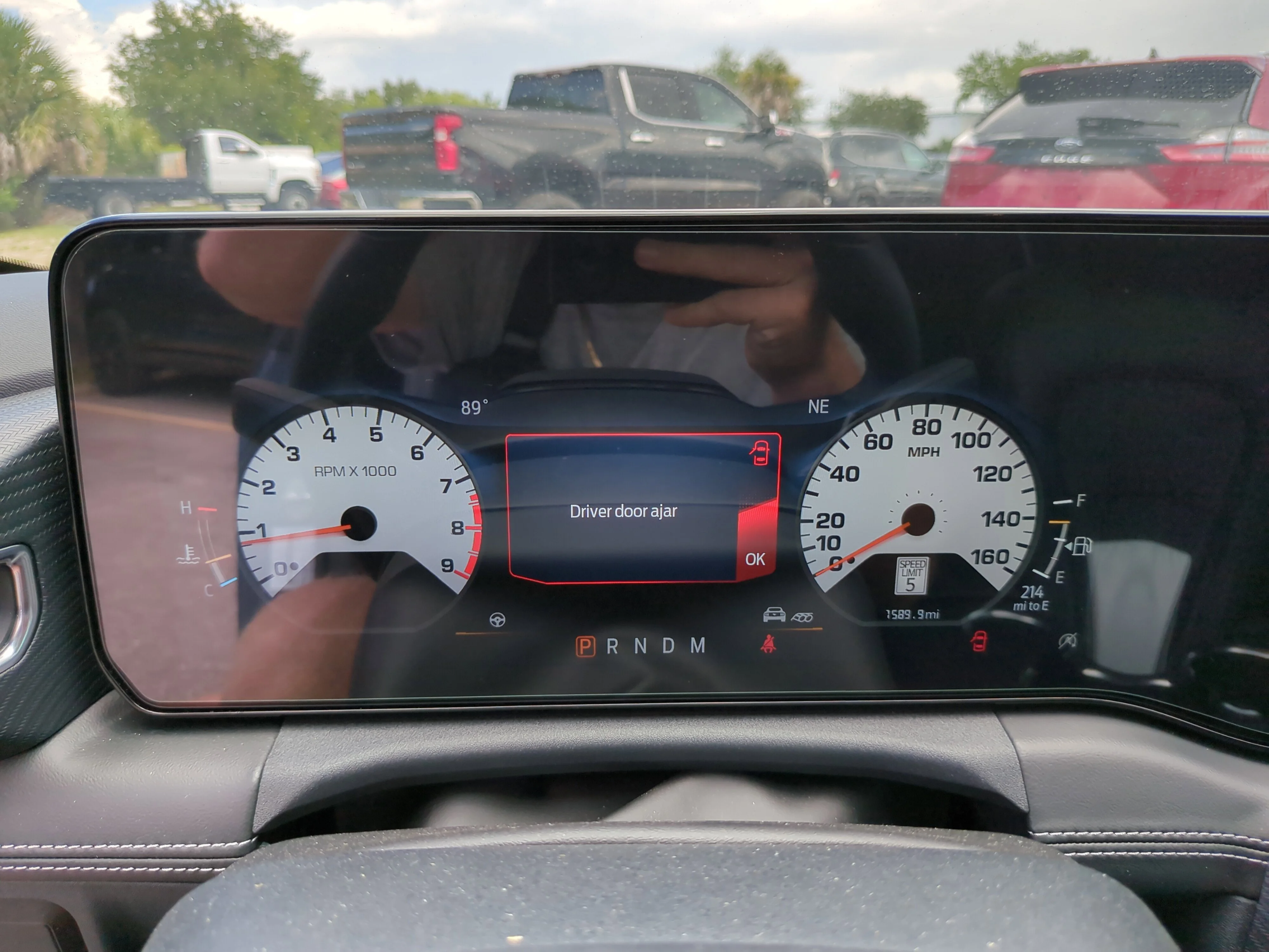 Used 2025 Vapor Blue Metallic Ford GT Premium image 36