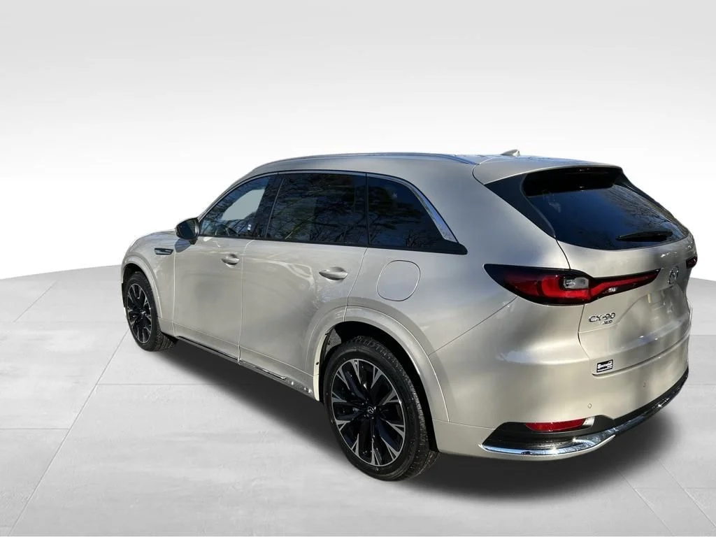 New 2026 Platinum Quartz Metallic Mazda 3.3 Turbo S Premium Plus image 3