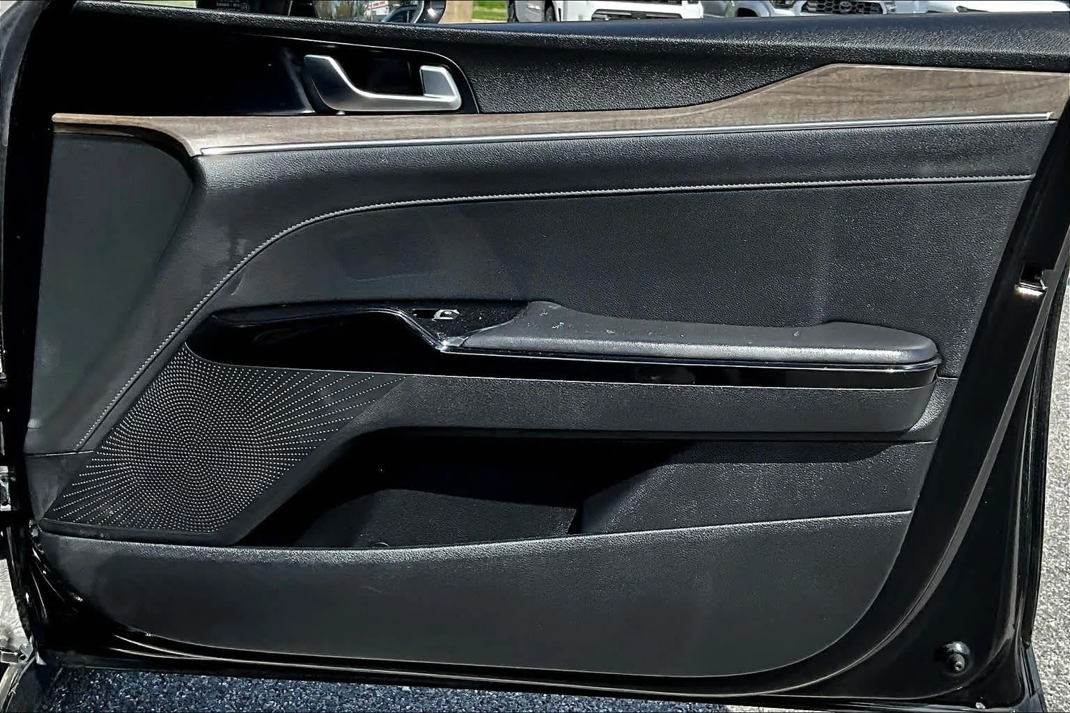 Used 2021 Ebony Black Kia EX image 40