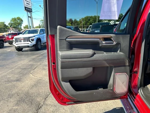 Used 2024 Red Chevrolet High Country image 19