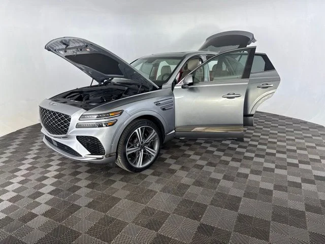 Used 2025 Silver Genesis 3.5T e-SC image 10