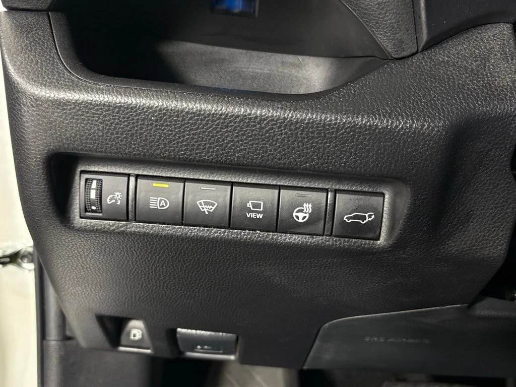 Used 2022 White Toyota XSE image 26