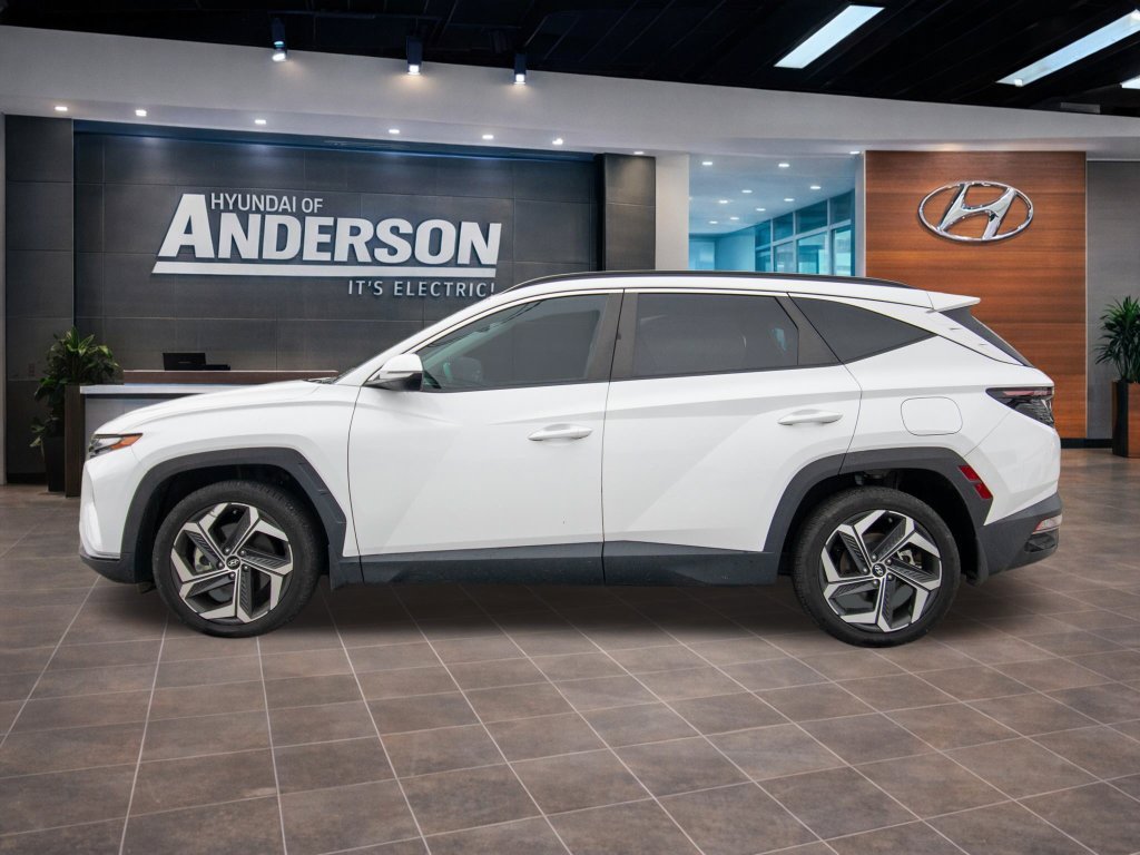 Used 2023 White Hyundai SEL image 5