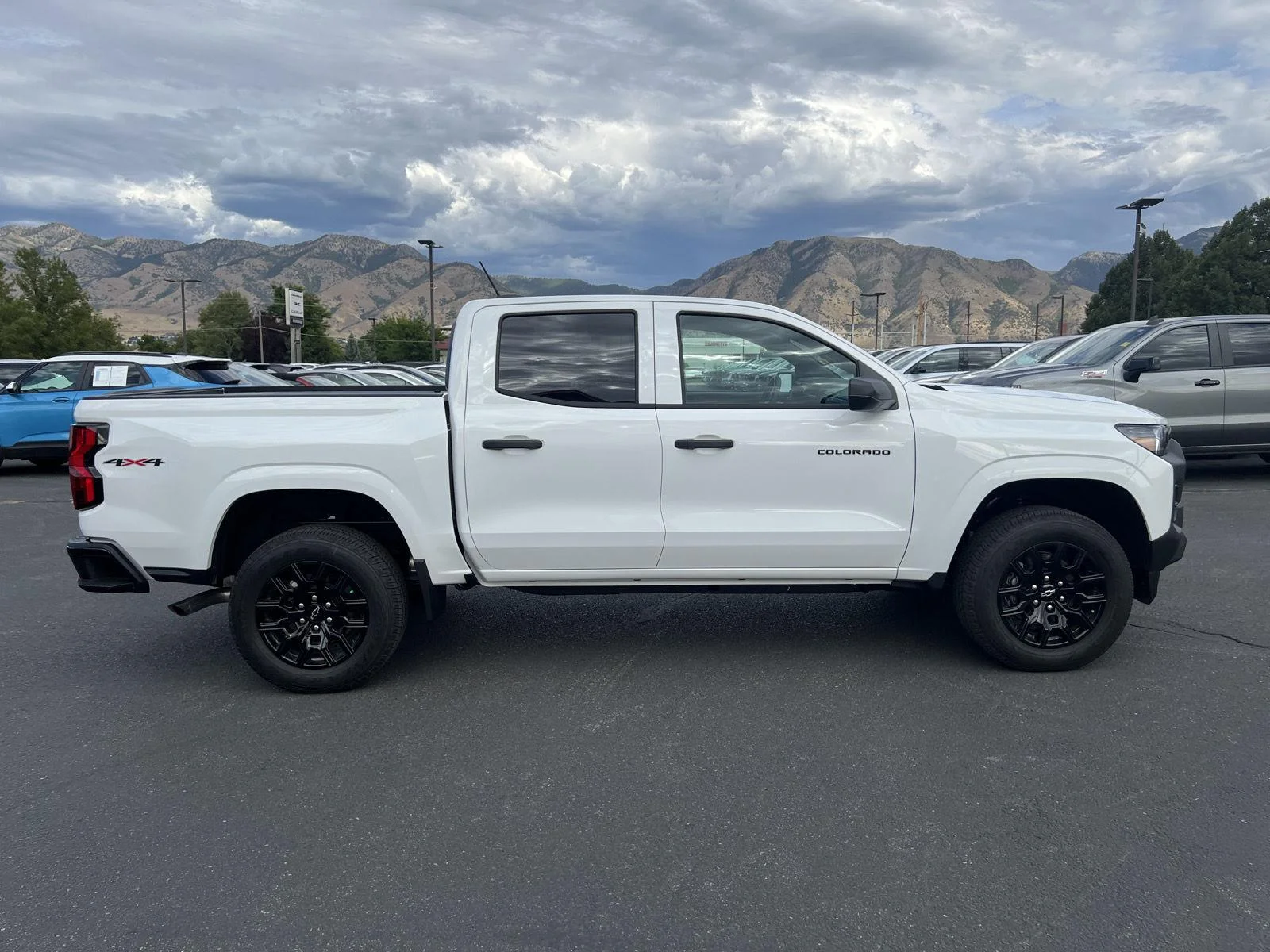 2026 Chevrolet Colorado Work Truck - Photo 6