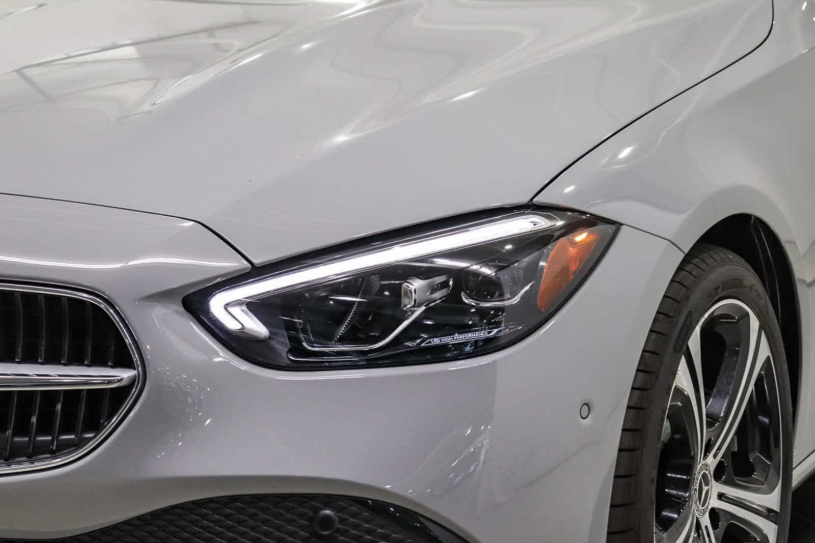 New 2026 MANUFAKTUR Alpine Grey Mercedes-Benz C 300 image 7