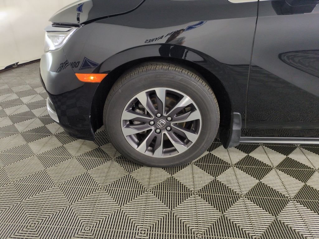 2024 Honda Odyssey EX-L - Photo 27