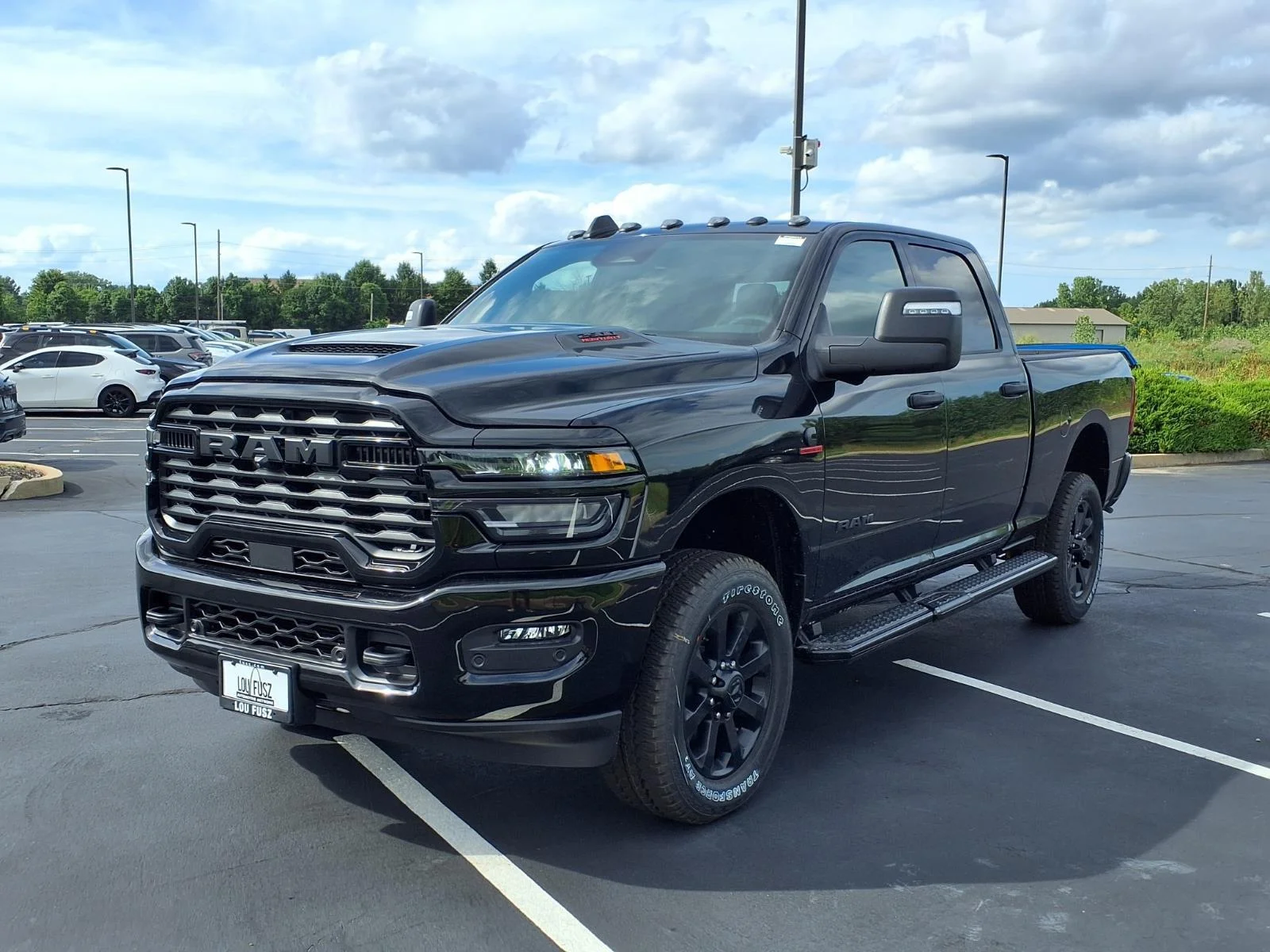 New 2026 Diamond Black Crystal Pearl-Coat Exterior Paint RAM Big Horn image 21