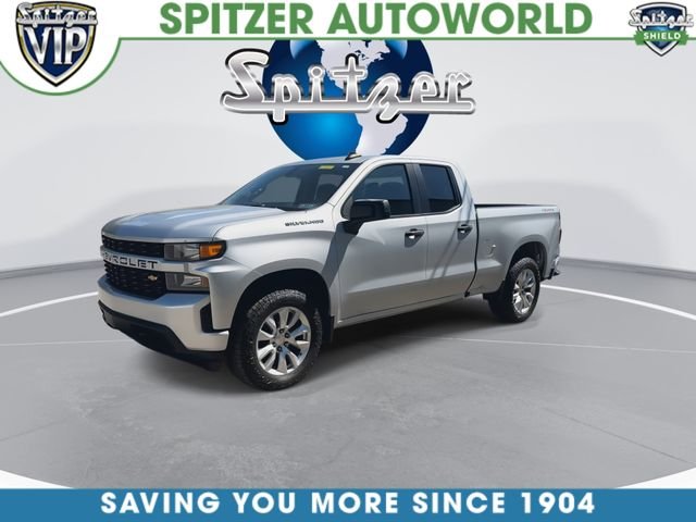 Used 2021 Silver Chevrolet Custom image 4