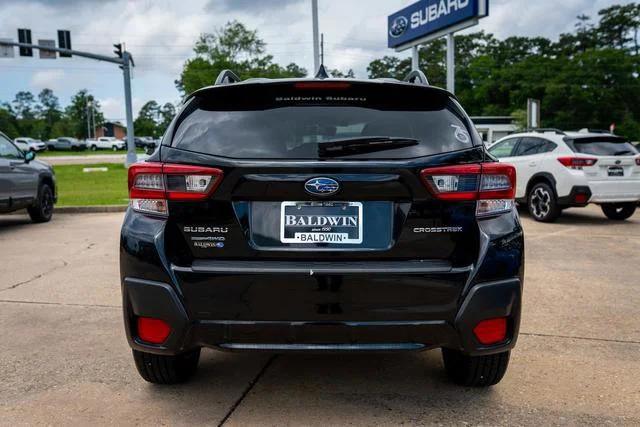 Certified Used 2023 Crystal Black Silica Subaru Premium image 5