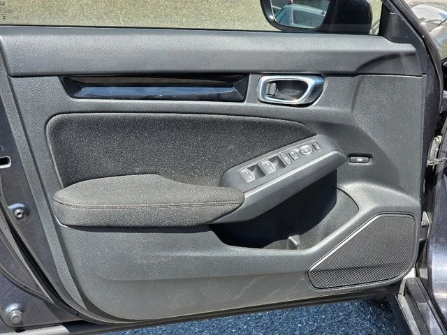 2025 Honda Civic Sport - Photo 19