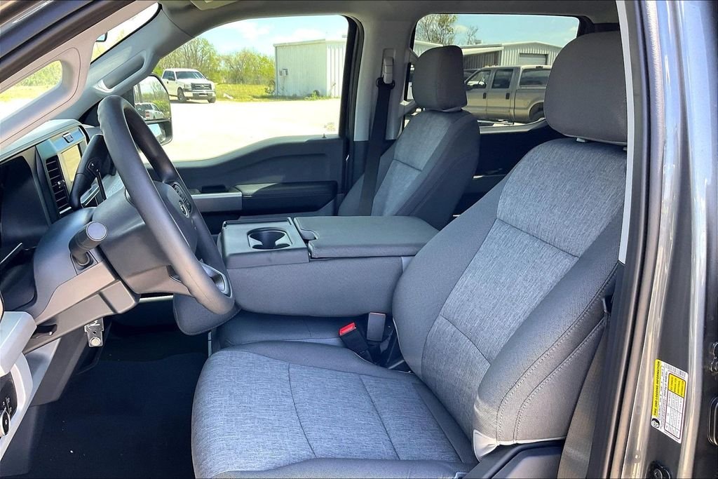 New 2026 Ford Super Duty F-350 XL 4D Crew Cab