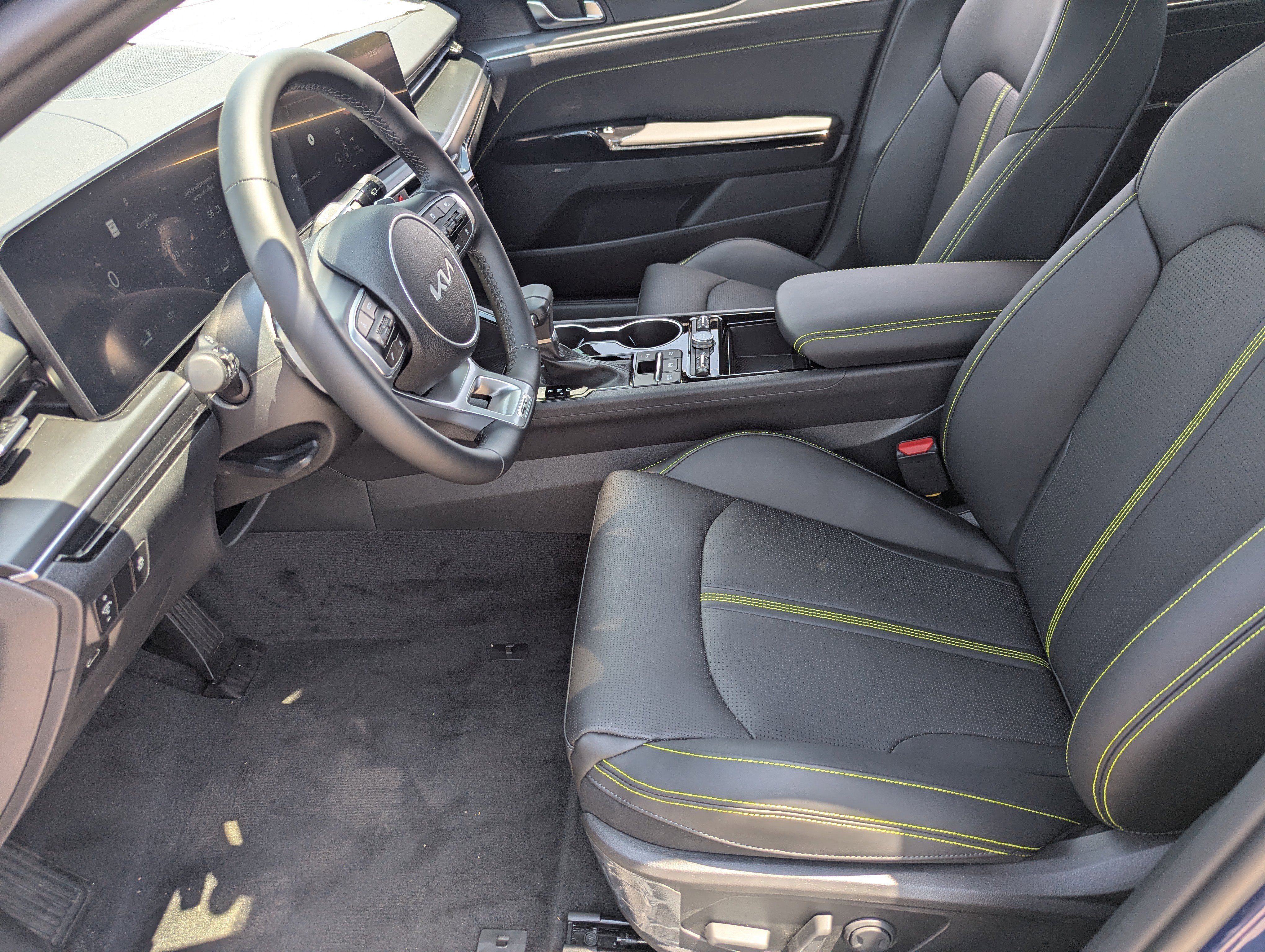 New 2026 Yacht Blue Kia GT image 22
