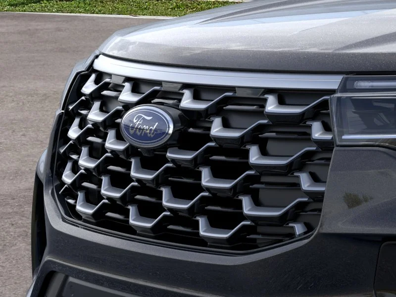 New 2026 Agate Black Metallic Ford Platinum™ image 41