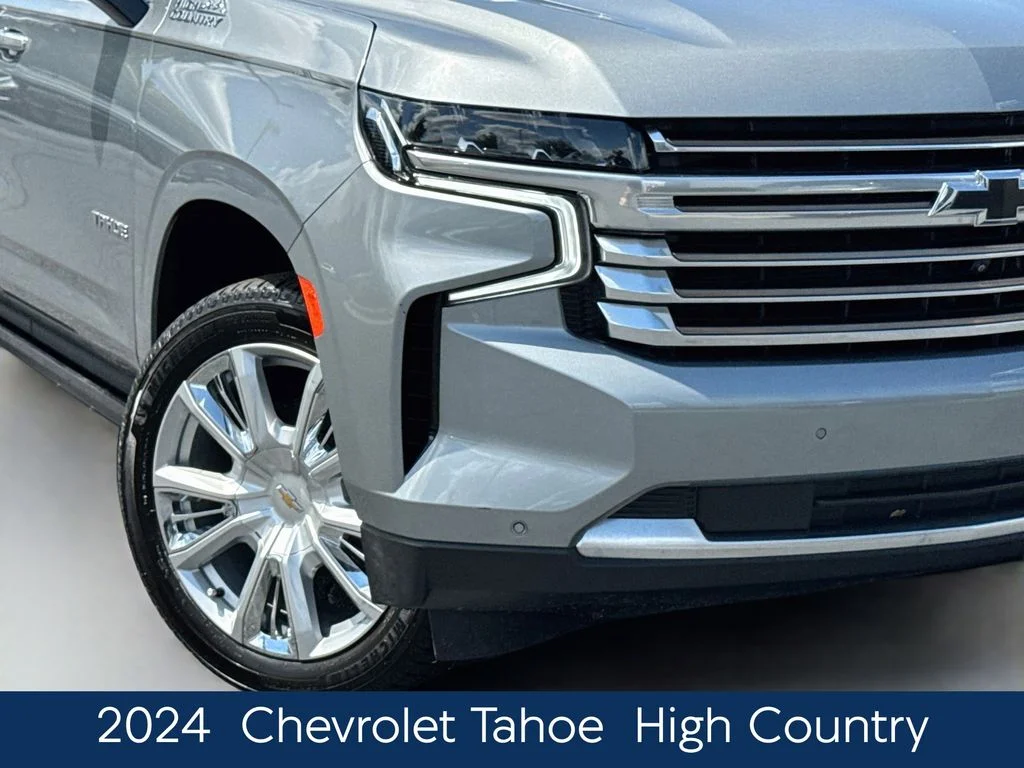 Used 2024 Gray Chevrolet High Country image 10