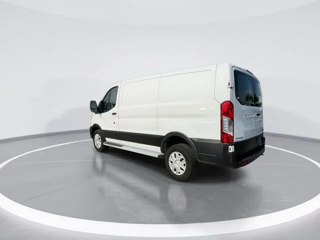 Used 2024 White Ford  image 5