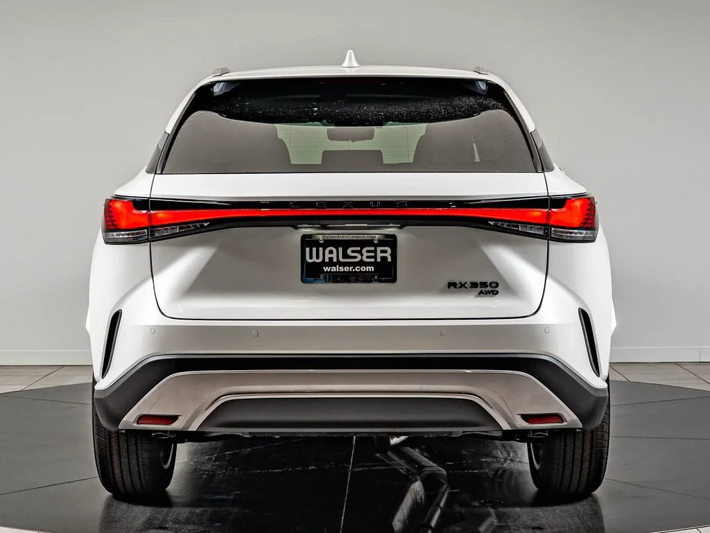 New 2026 Eminent White Pearl Lexus 350 Luxury image 6
