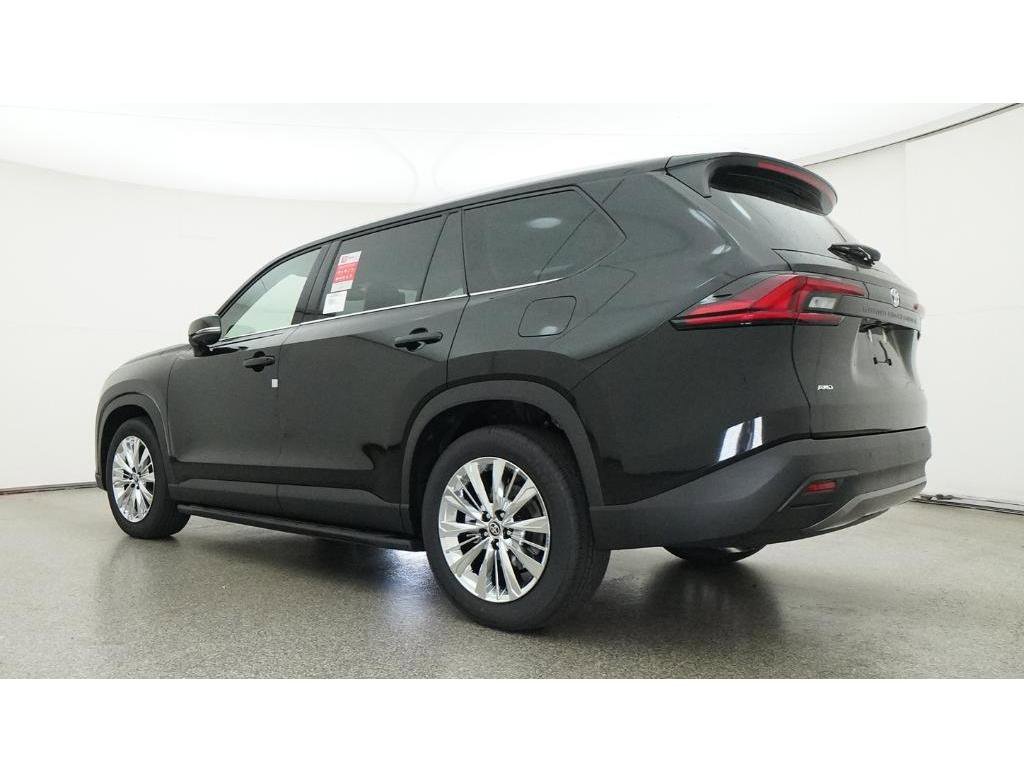 New 2026 Midnight Black Metallic Toyota Platinum image 21