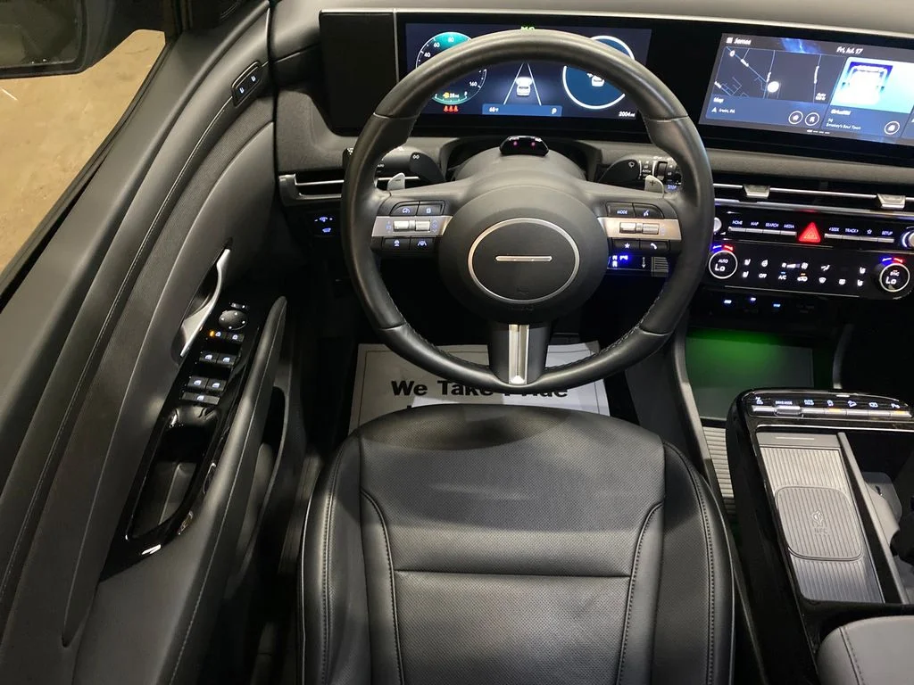 Used 2026 Green Hyundai Limited image 26
