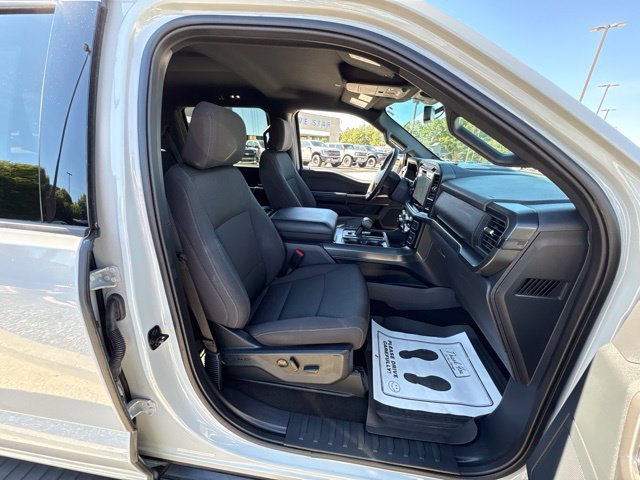 Certified Used 2024 Avalanche Ford XLT image 22