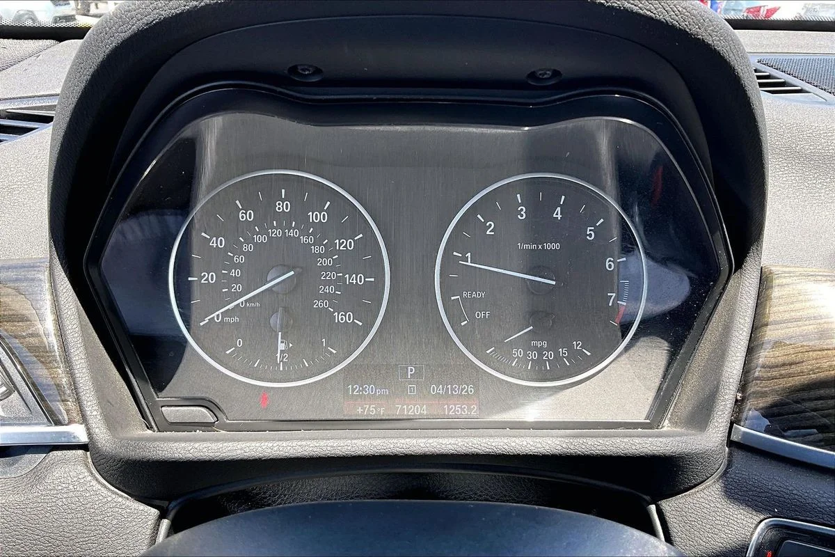 Used 2018 Green BMW xDrive28i image 13