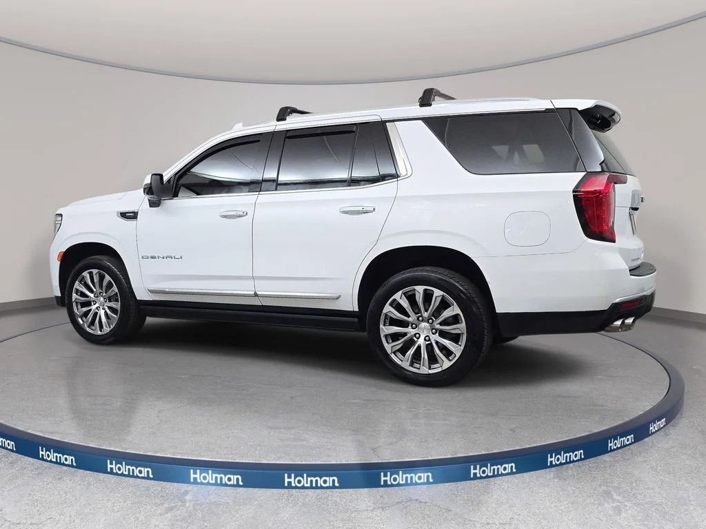 Used 2021 White GMC Denali image 8