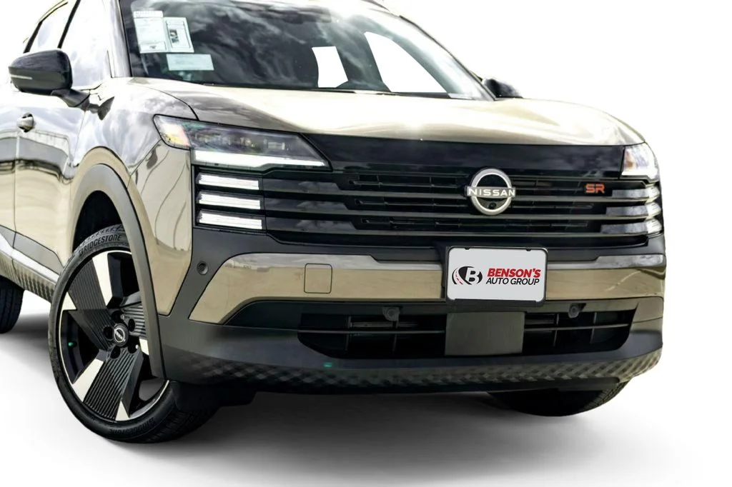 New 2026 Brown Nissan SR image 3