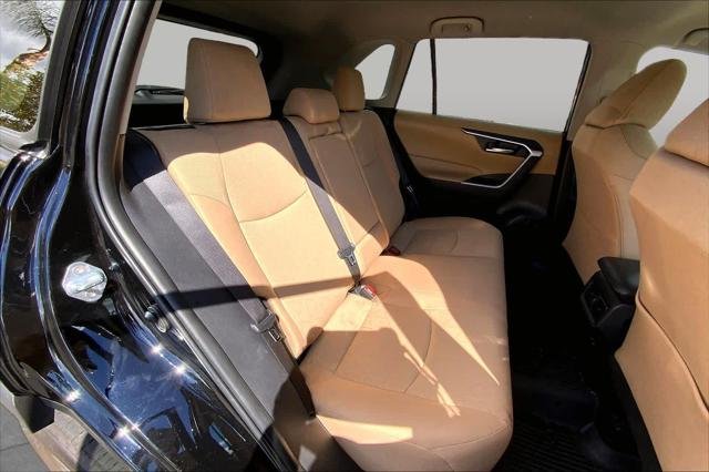 Certified Used 2025 ATTITUDE BLACK MC. Toyota  image 19