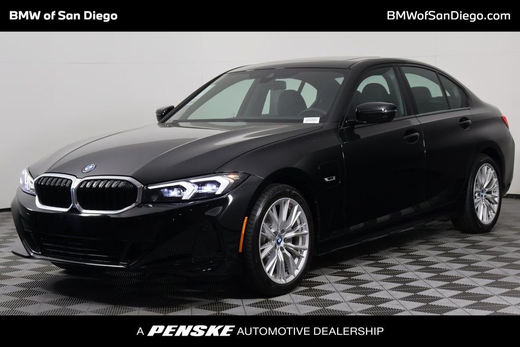 2023 BMW 3 Series 330e Sedan's photo