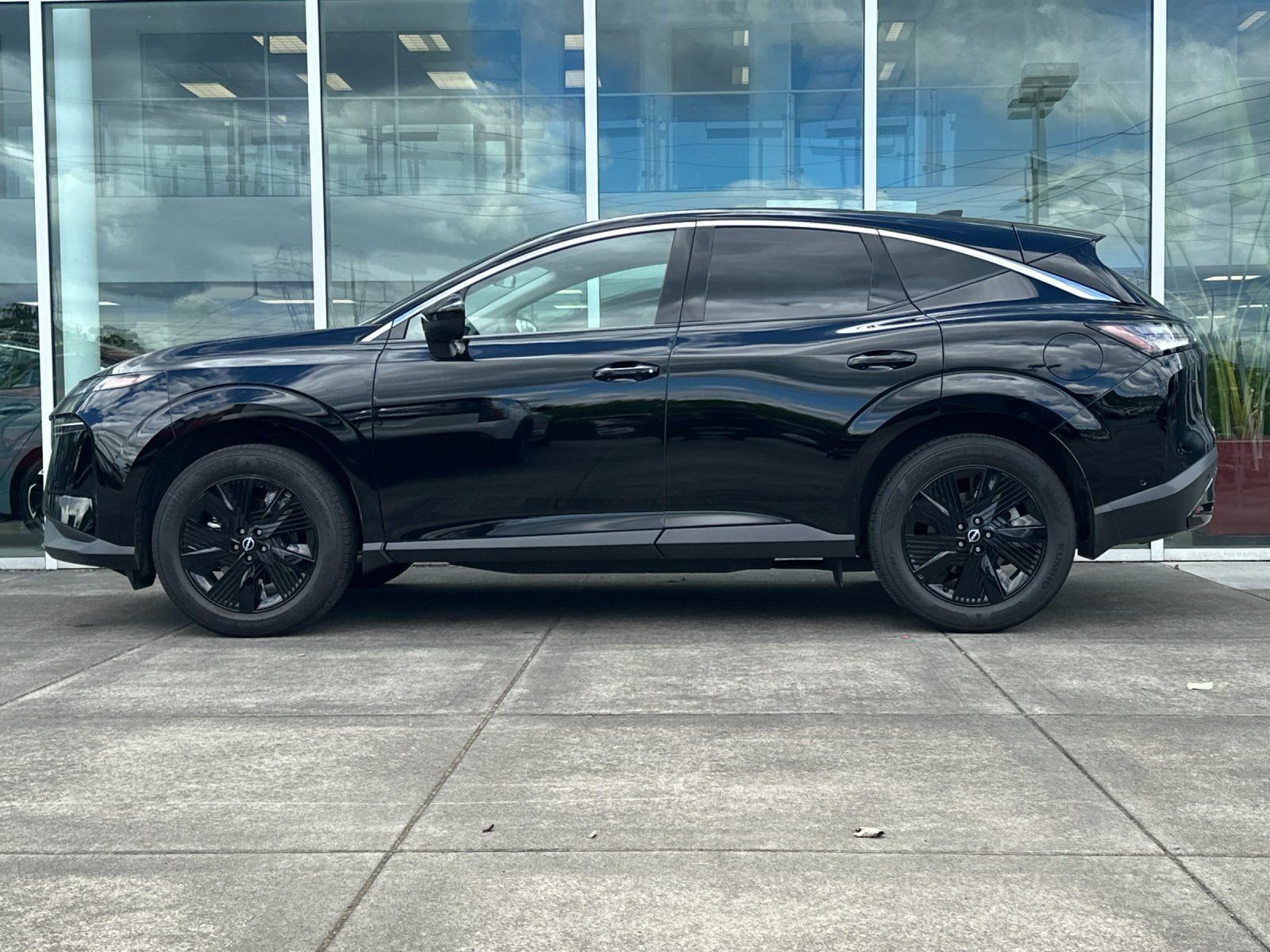 Used 2025 Super Black Nissan SV image 6