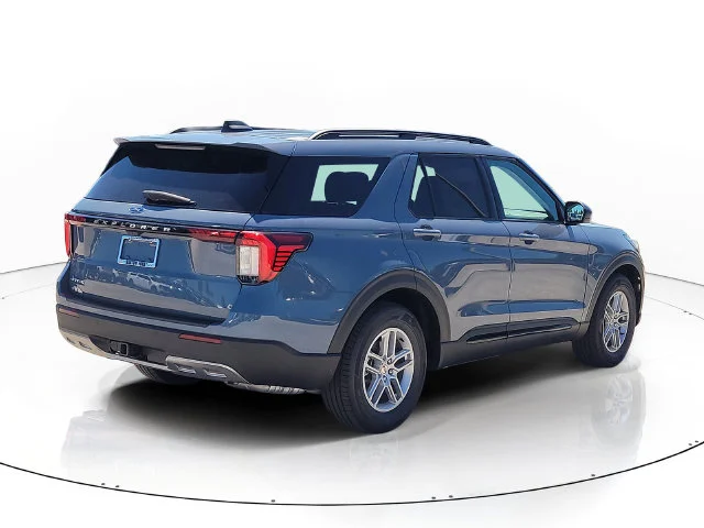 New 2026 Vapor Blue Ford Active image 5